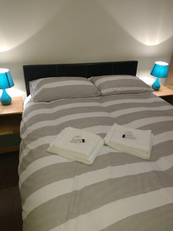 Acton Lodge Guest House ロンドン 部屋 写真