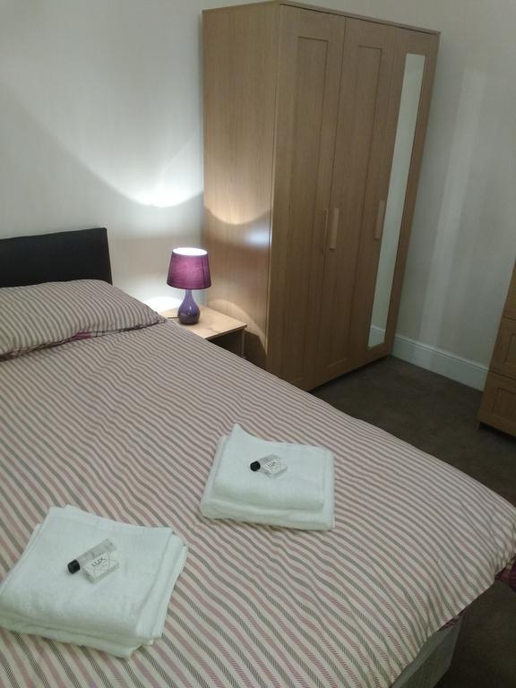 Acton Lodge Guest House ロンドン 部屋 写真