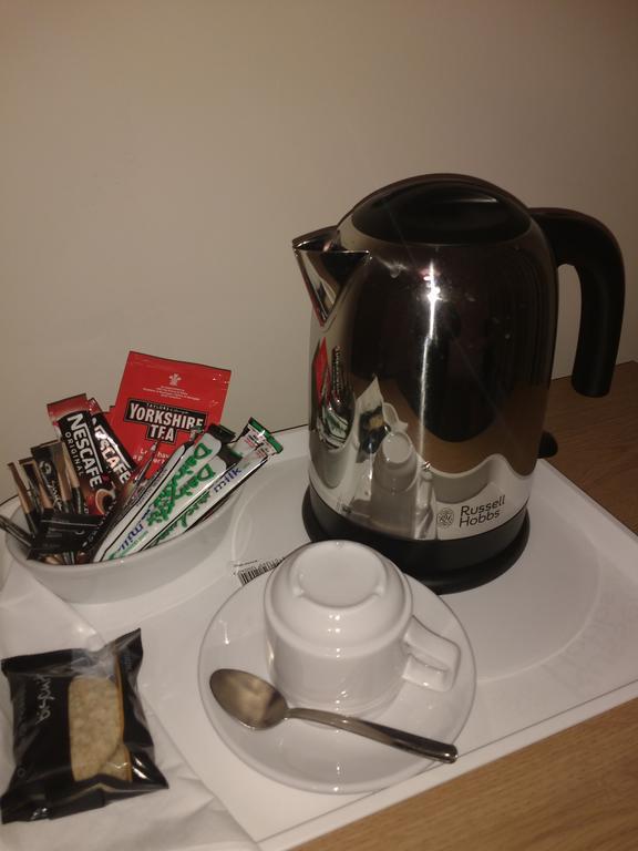 Acton Lodge Guest House ロンドン 部屋 写真