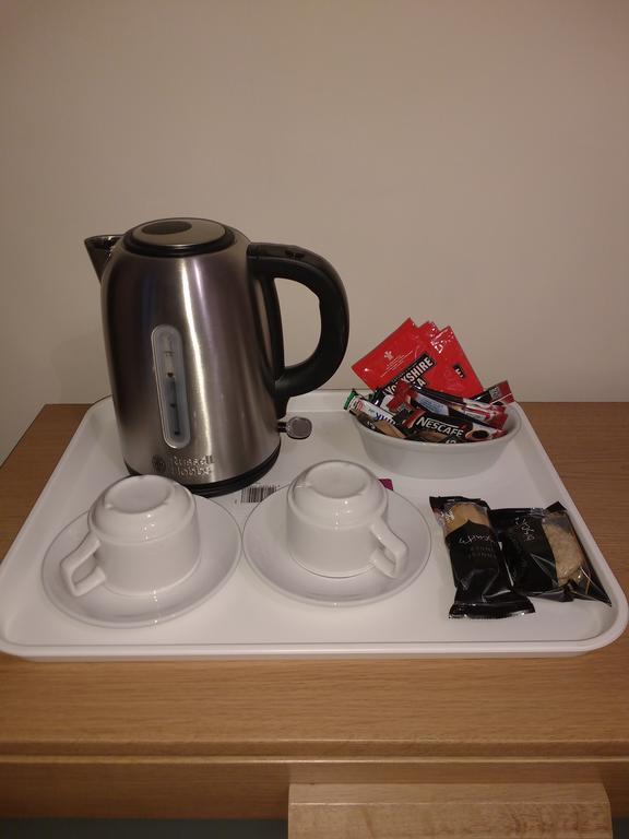 Acton Lodge Guest House ロンドン 部屋 写真